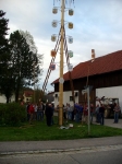 Maibaumaufstellen am 30.04.2008_21