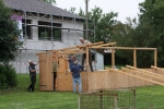 Aufstellen der Grillbude_1
